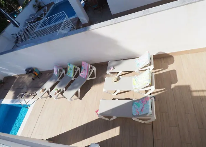 Paradise - Bonilla *